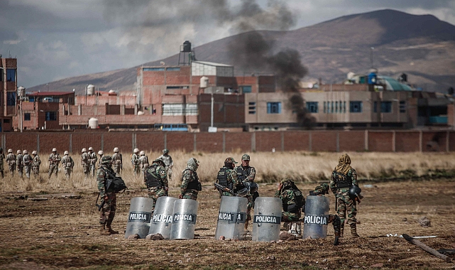 Peru’daki protestoların ardından sokağa çıkma yasağı ilan edildi