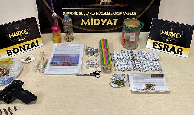 Uyuşturucu ticaretine 2 tutuklama
