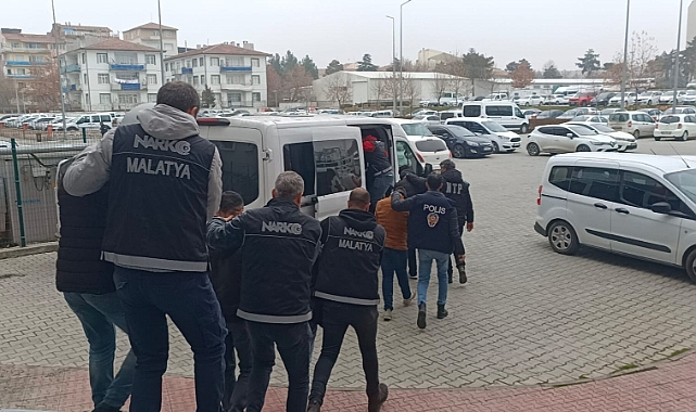 Zehir tacirlerine darbe üstüne darbe