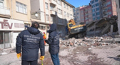 Depremden etkilenen illerde yıkılacak bina sayısı açıklandı!