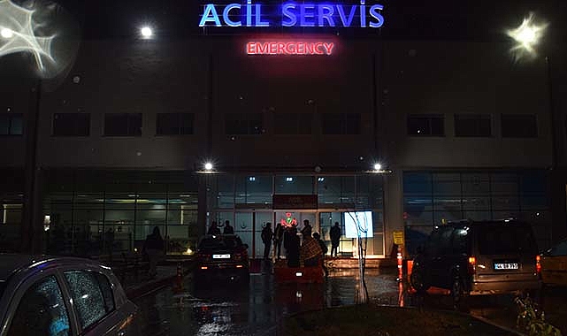 İki otomobil çarpıştı: 6 yaralı