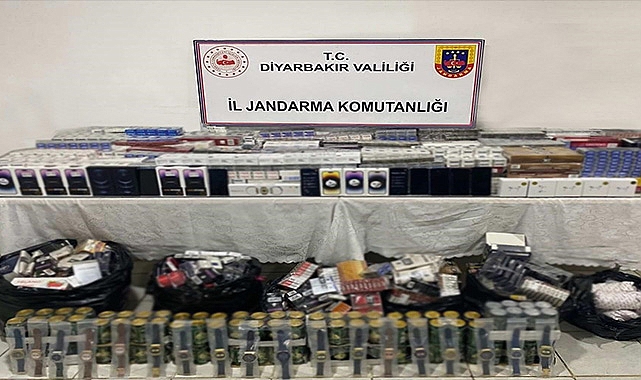 Yolcu otobüsünde gümrük kaçağı malzemeler ele geçirildi