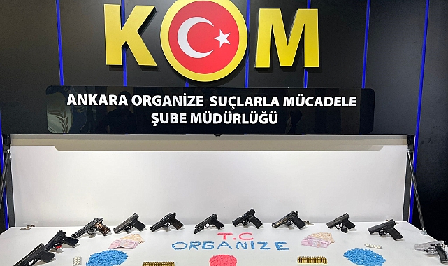 Zehir tacirlerine operasyon: 9 gözaltı