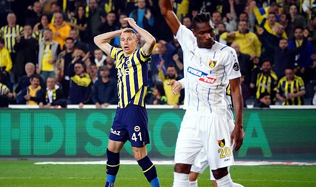 Fenerbahçe’ye Atilla Szalai’den kötü haber