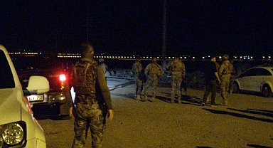 Polis aracına silahlı saldırı: 2 gözaltı