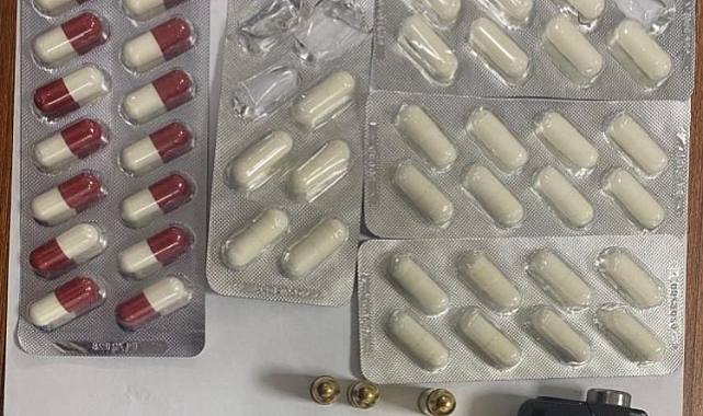 Silah ve uyuşturucu madde ele geçirildi