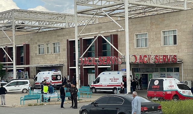 Urfa sınırında patlama! 2 polis şehit oldu, 7 polis yaralandı