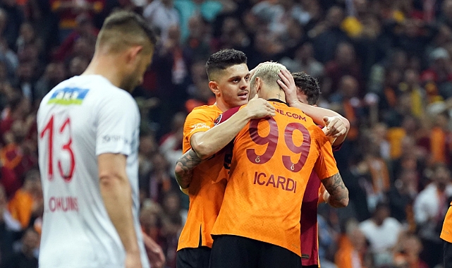 Galatasaray ligde evindeki yenilmezliğini 16 maça çıkardı