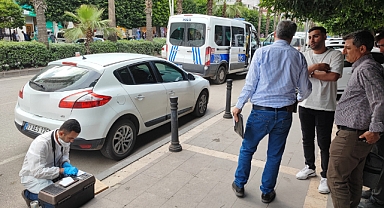 Otomobilin camını kıran şüpheli yüklü miktarda para çaldı