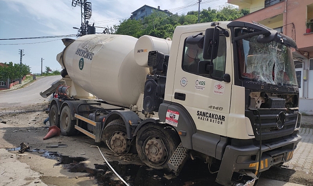 Freni boşalan beton mikserini korkulu anlar yaşattı
