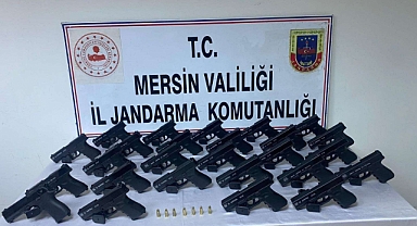 Kamyonette 26 tabanca ele geçirildi: 4 tutuklama