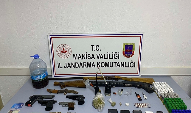 Manisa'da jandarma ekipleri uyuşturucuya geçit vermedi