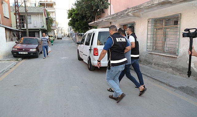 Tefecilere operasyon: 4 gözaltı