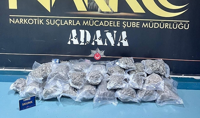 Adana'da 16 kilo 820 gram esrar ele geçildi
