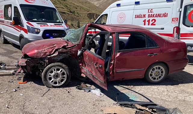 Karayolunda feci kaza; 4’ü ağır 8 yaralı