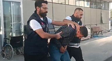 Kendisini karakol komutanı olarak tanıttı,yaşlı kadını dolandırdı