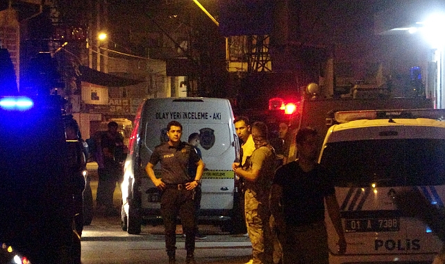 Olaya müdahale eden polis bıçaklandı