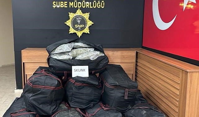 Urfa'da durdurulan araçtan 177 kilo uyuşturucu çıktı