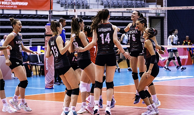 Voleybol Kadın Milli Takımı finalde