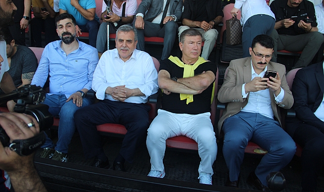 Şanlıurfa'da, Tanju Çolak’tan Kuntz’a ağır eleştiri