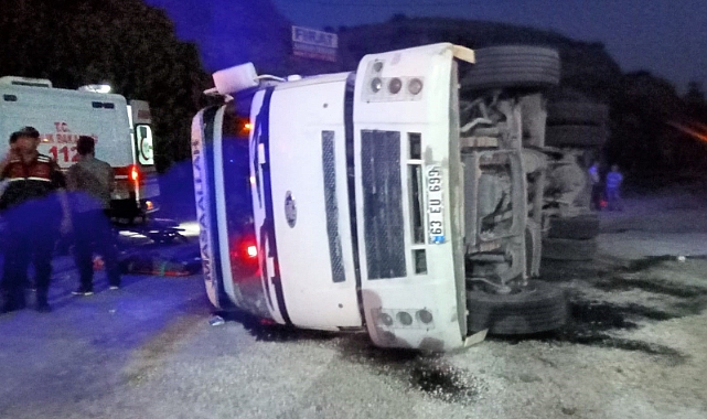 Virajı alamayan kamyon yan yattı: 5 yaralı