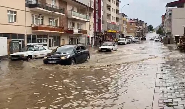 Yağmur sele neden oldu
