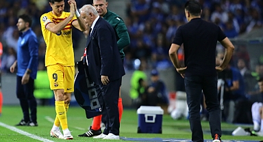 Barcelona'da Robert Lewandowski sakatlandı