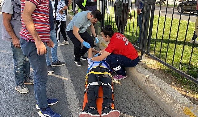 Beton mikseriyle çarpışan otomobilin sürücüsü yaralandı