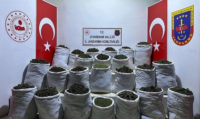 Diyarbakır’da kilolarca uyuşturucu ele geçirildi