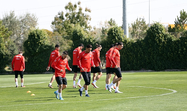 Milliler, Letonya maçı hazırlıklarını tamamladı