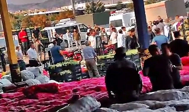 Şanlıurfa'da sebze halinde bıçaklı kavga: Yaralılar var