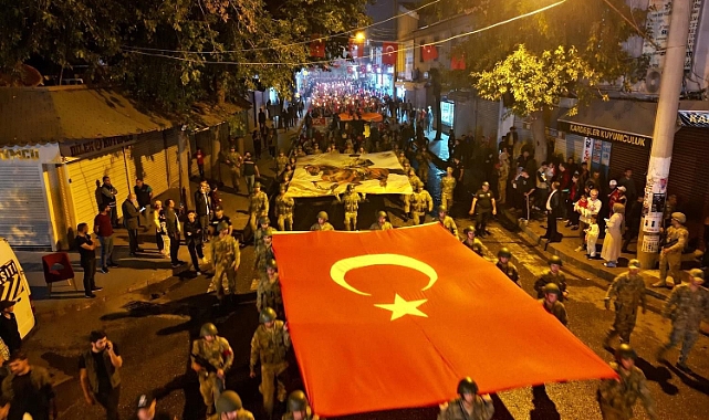 Siverek'te Cumhuriyetin 100. yılı coşkusu