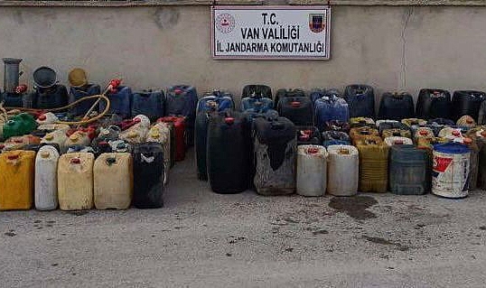 Van’da kaçak motorin ele geçirildi