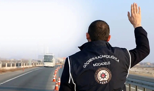 Afganistan uyruklu 13 düzensiz göçmen yakalandı