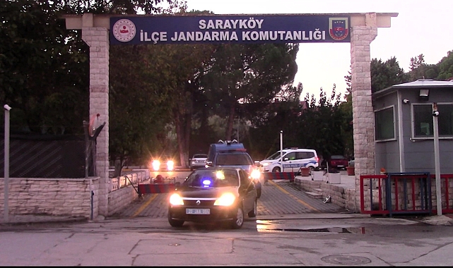 Fuhuş yalanıyla 14 ilde 18 kişiyi 1,5 milyon dolandırdılar