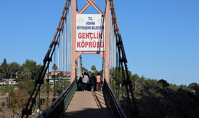 Köprüde vahşet: 2 genç bıçaklanarak öldürüldü