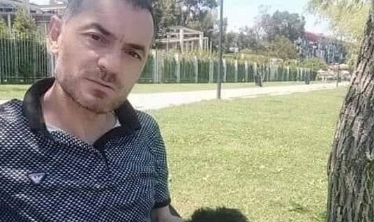 Otomobil şarampole yuvarlandı: 2 ölü, 1 yaralı