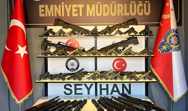55 ruhsatsız silah ele geçirdi, 6 kişi de tutuklandı