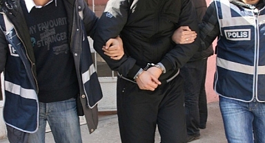 FETÖ operasyonu: 2'si muvazzaf 12 gözaltı