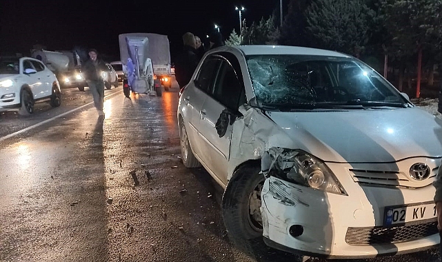 Otomobil ile çarpışan motosikletin sürücüsü ağır yaralandı
