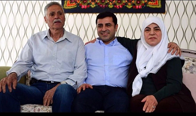 Sellahatin Demirtaş'ın babası hayatını kaybetti!