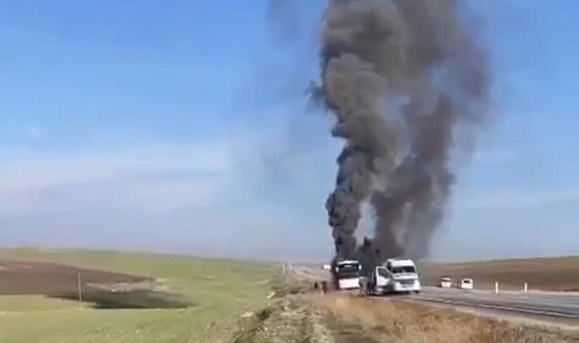 Yolcu otobüsü alevlere teslim oldu