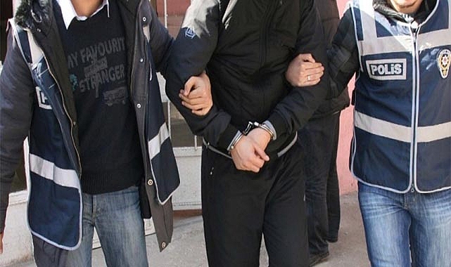 Bakan Yerlikaya: “İnterpol tarafından kırmızı bültenle aranan 10 şahıs İstanbul’da yakalandı”
