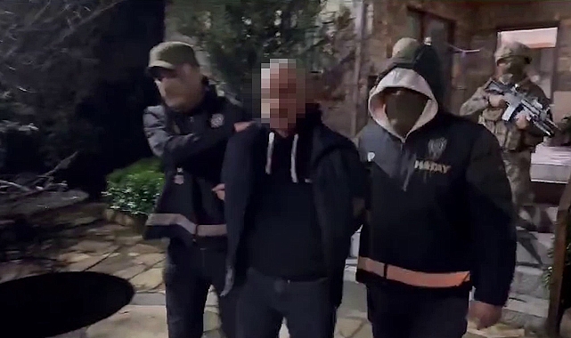 'Ördekler' suç örgütünün lideri eski boksör, özel harekat ekiplerinin katıldığı operasyonla yakalandı