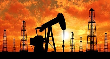 Petrol bölgesel risklerle yükselişte