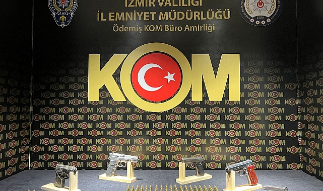 Silah tacirlerine şok baskın: 3 gözaltı