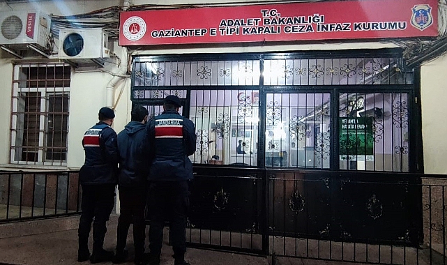 Yurda kaçak girmeye çalışan terörist sınırda yakalandı