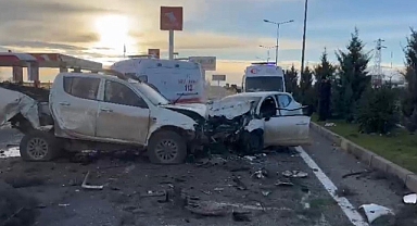 Zincirleme trafik kazası: 5 yaralı