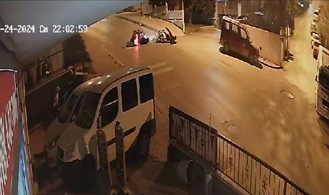 2 motosiklet kafa kafaya çarpıştı... O anlar kamerada