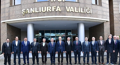 Ulaştırma Bakan Uraloğlu, Urfalılara müjdeyi verdi!